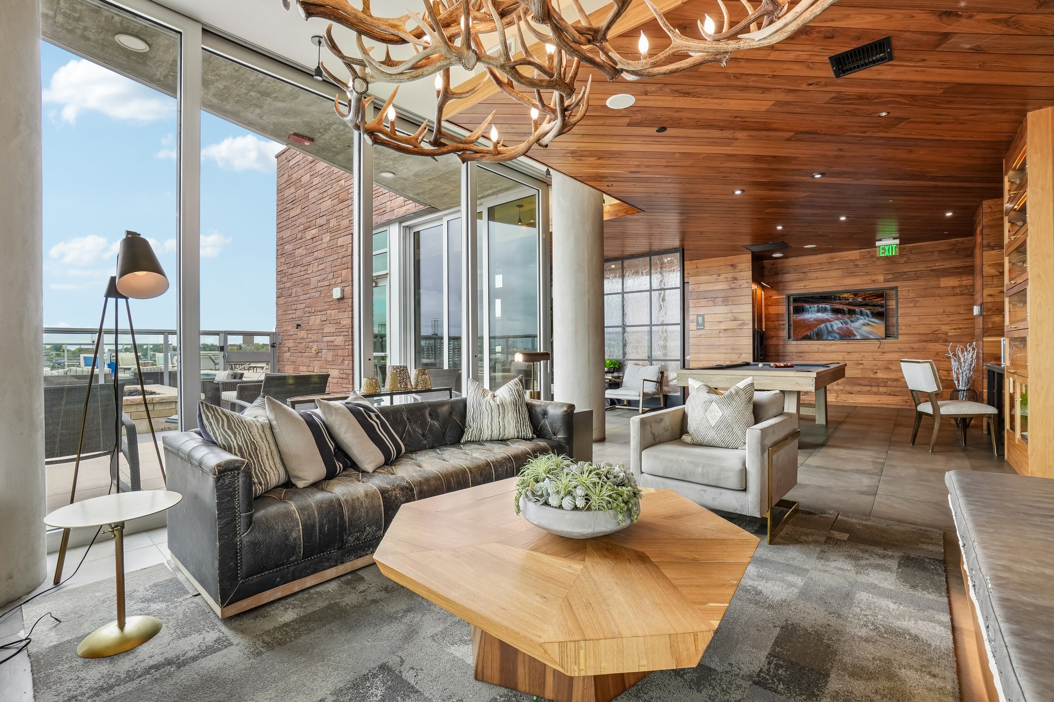Rooftop Lounge